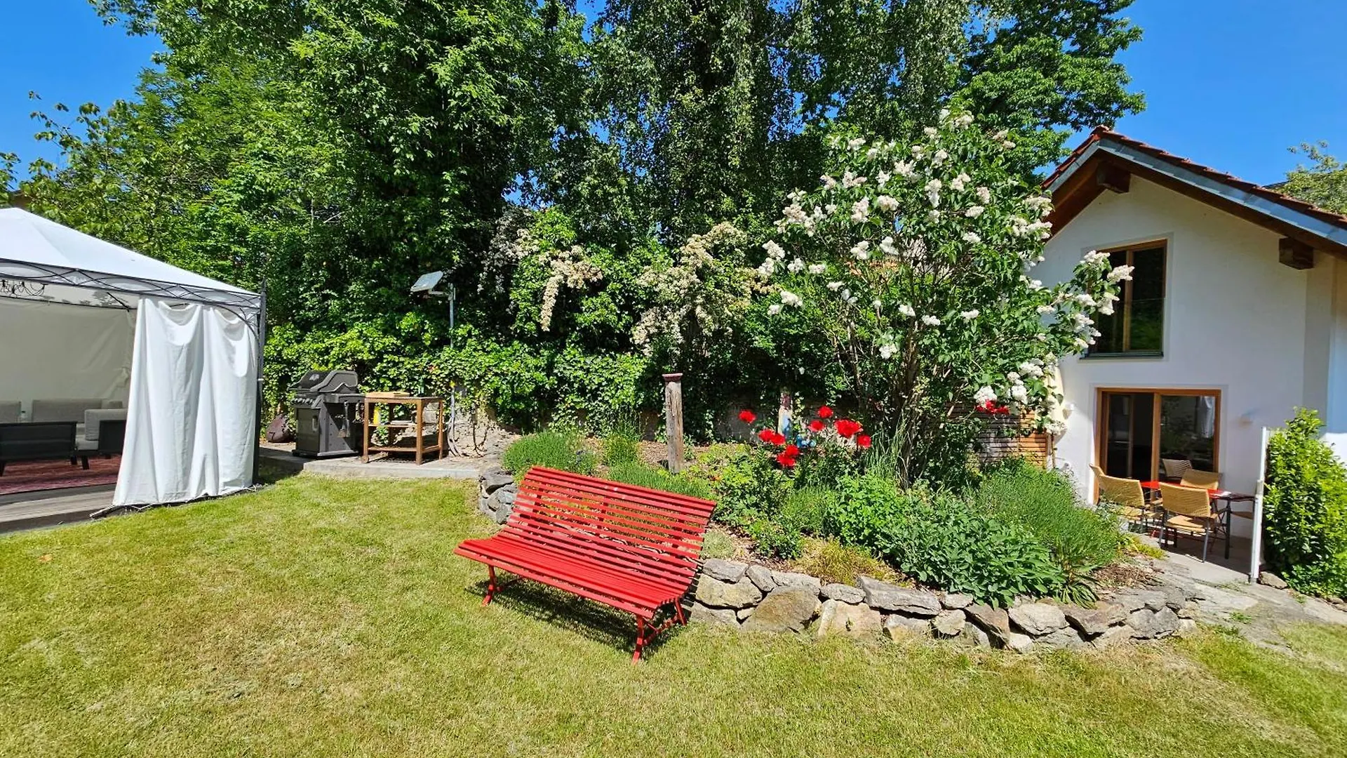 度假居 Ferienhaus Am Park 格拉芬瑙
